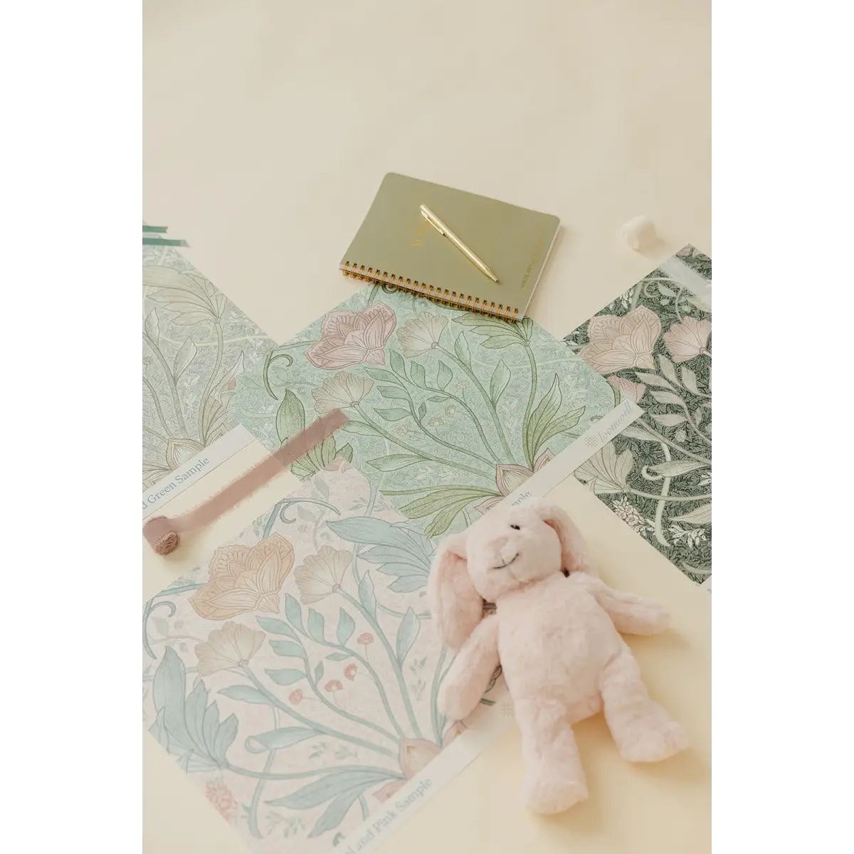 Morris Wallpaper - Botanical Pattern - by Aynsley Ovard x Bloomery Decor - Loomwell Home Goods