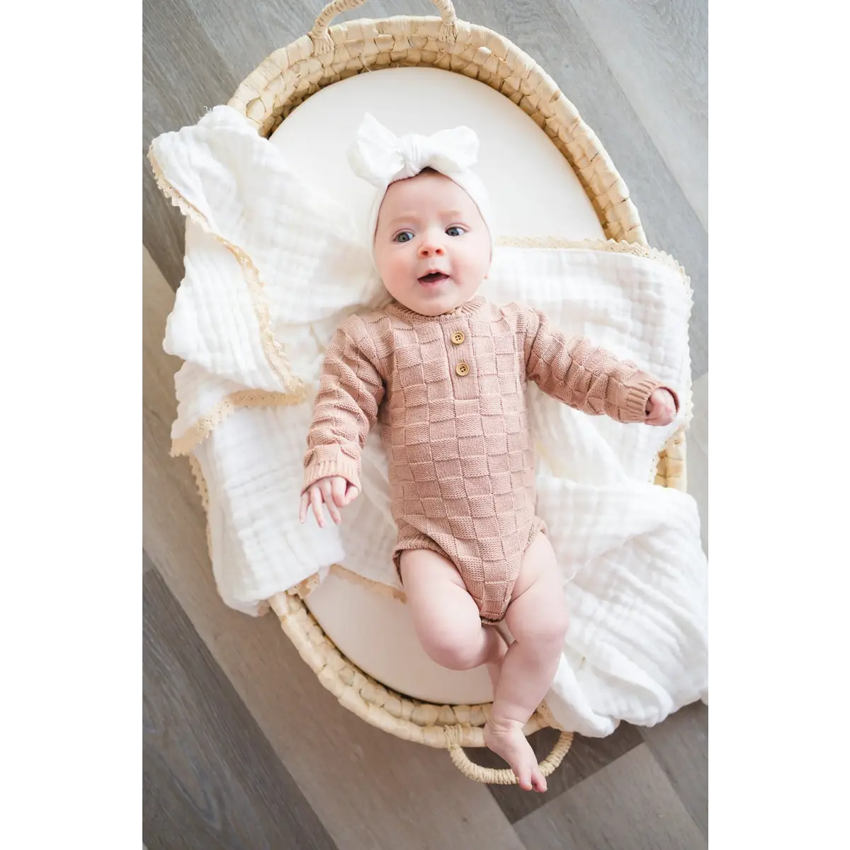 Muslin 6-Layer Blanket - Cream Lace - Harp Angel Boutique
