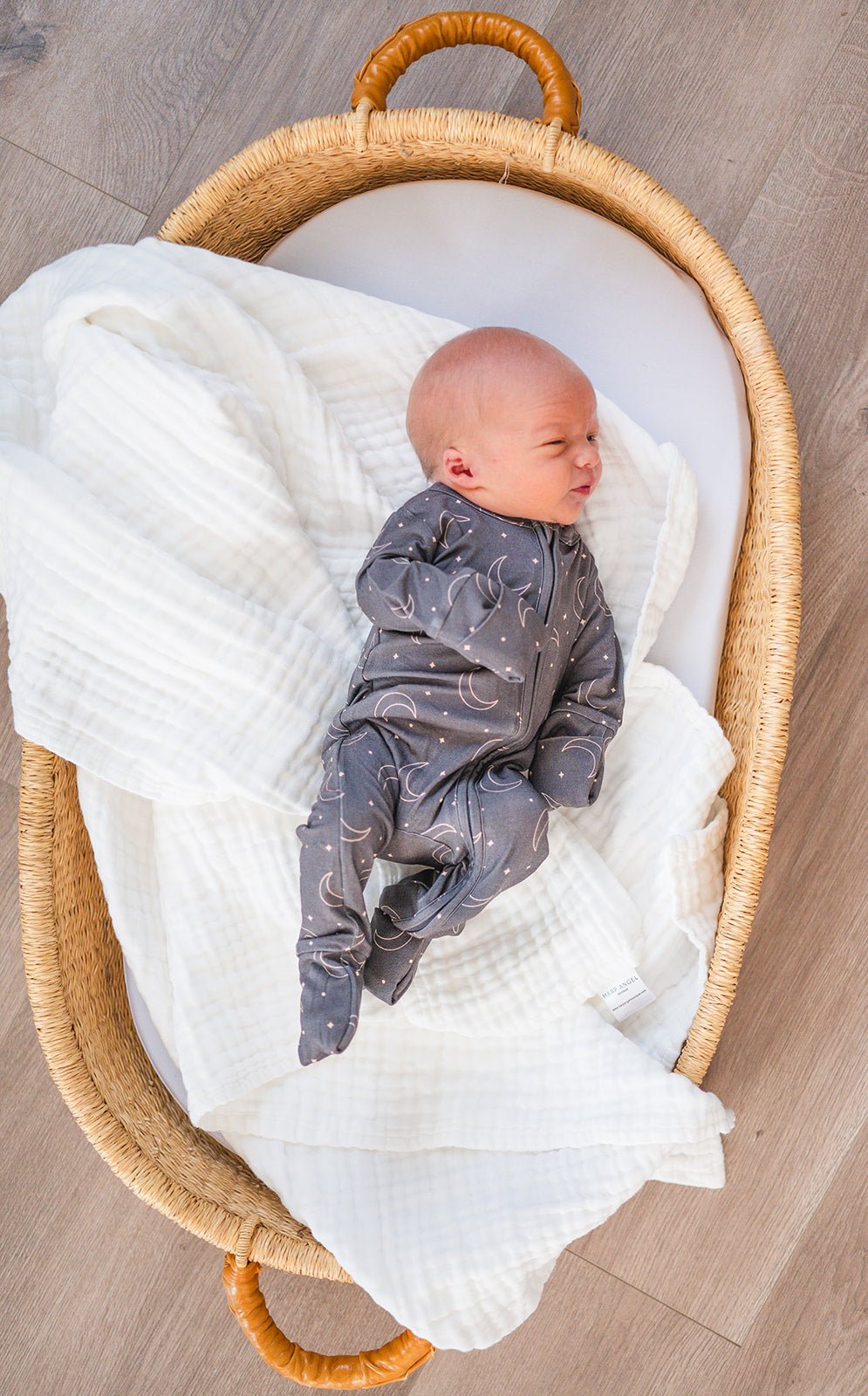 Muslin 6-Layer Blanket - White - Harp Angel Boutique