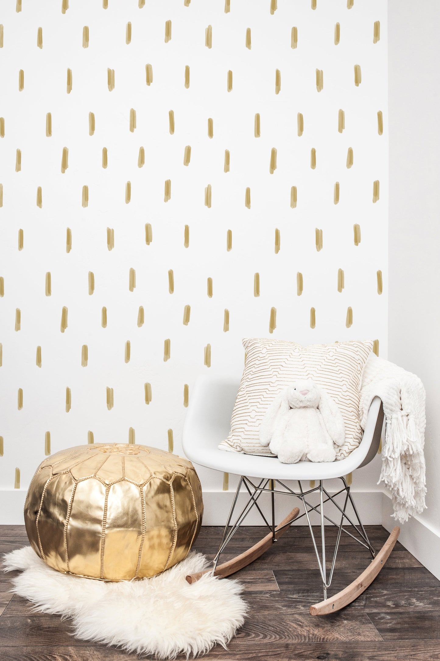Lennon Wallpaper by Erika Senneff - Loomwell Home Goods
