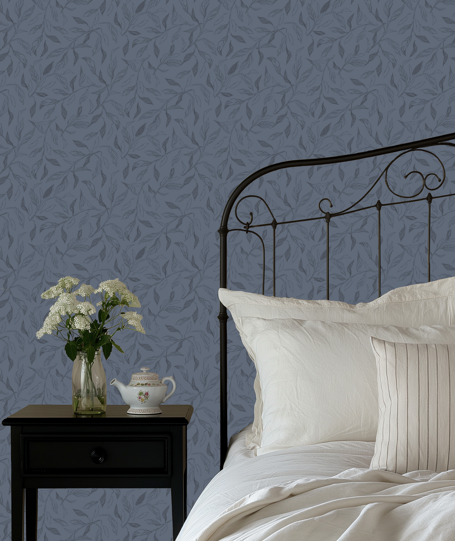 Swift Subtle Leaves Wallpaper by Aubrey Fairchild - Loomwell Home Goods