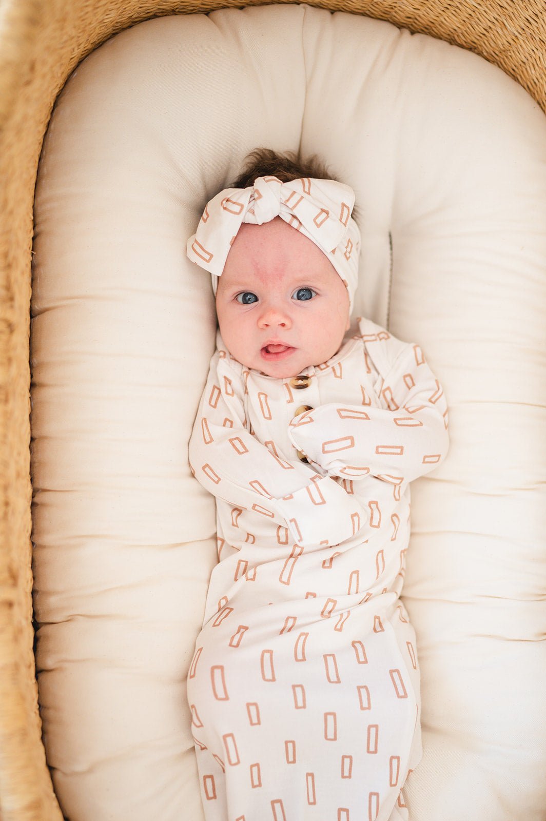 Knotted Headband - Neutral Rectangle - Harp Angel Boutique