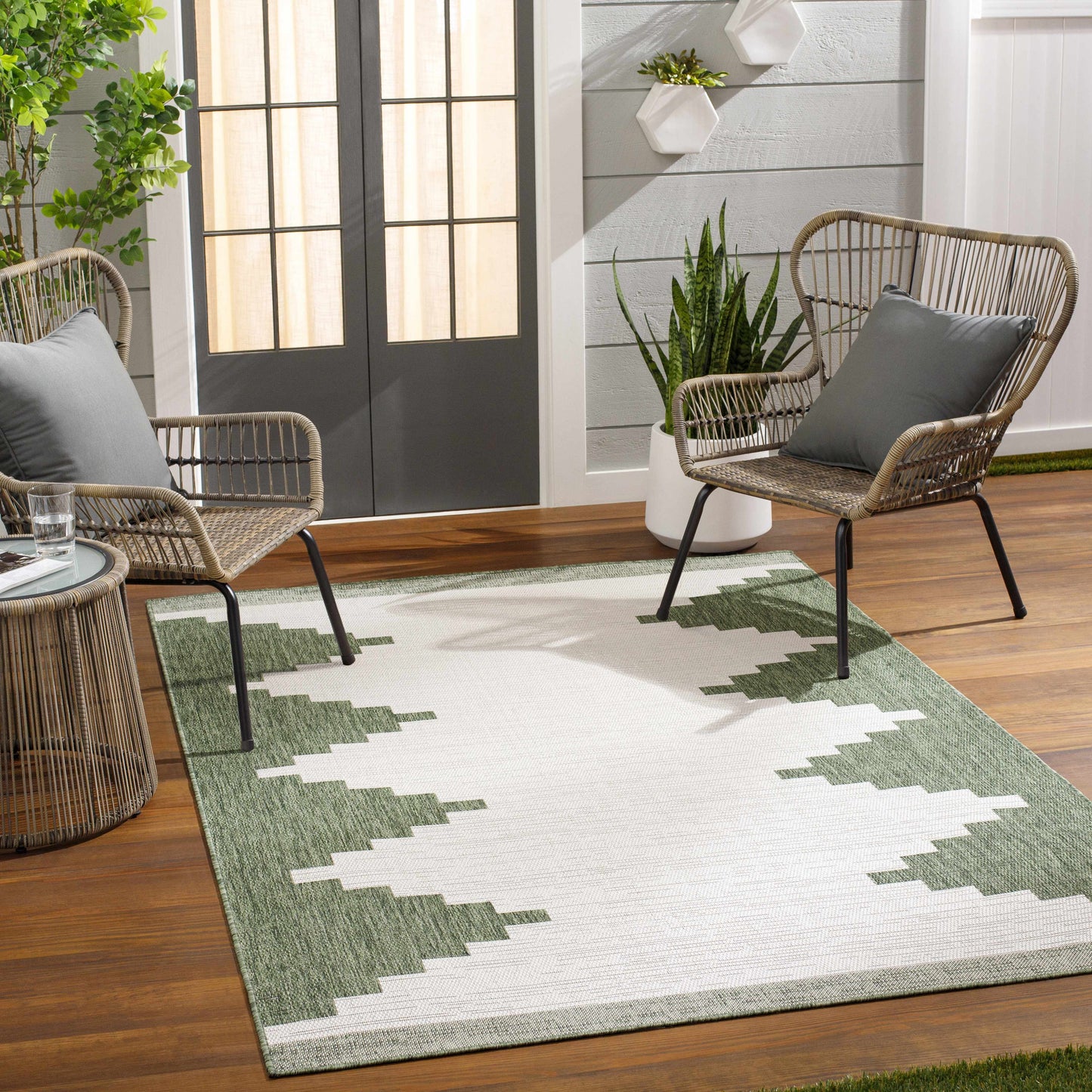 Djugun Green Performance Rug