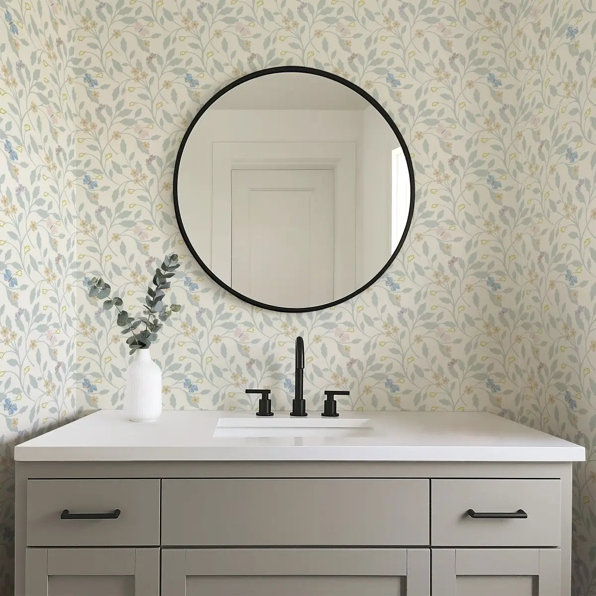 Noa Wallpaper - Petite Pastel Vines - by Linen and Paper Design - Loomwell Home Goods