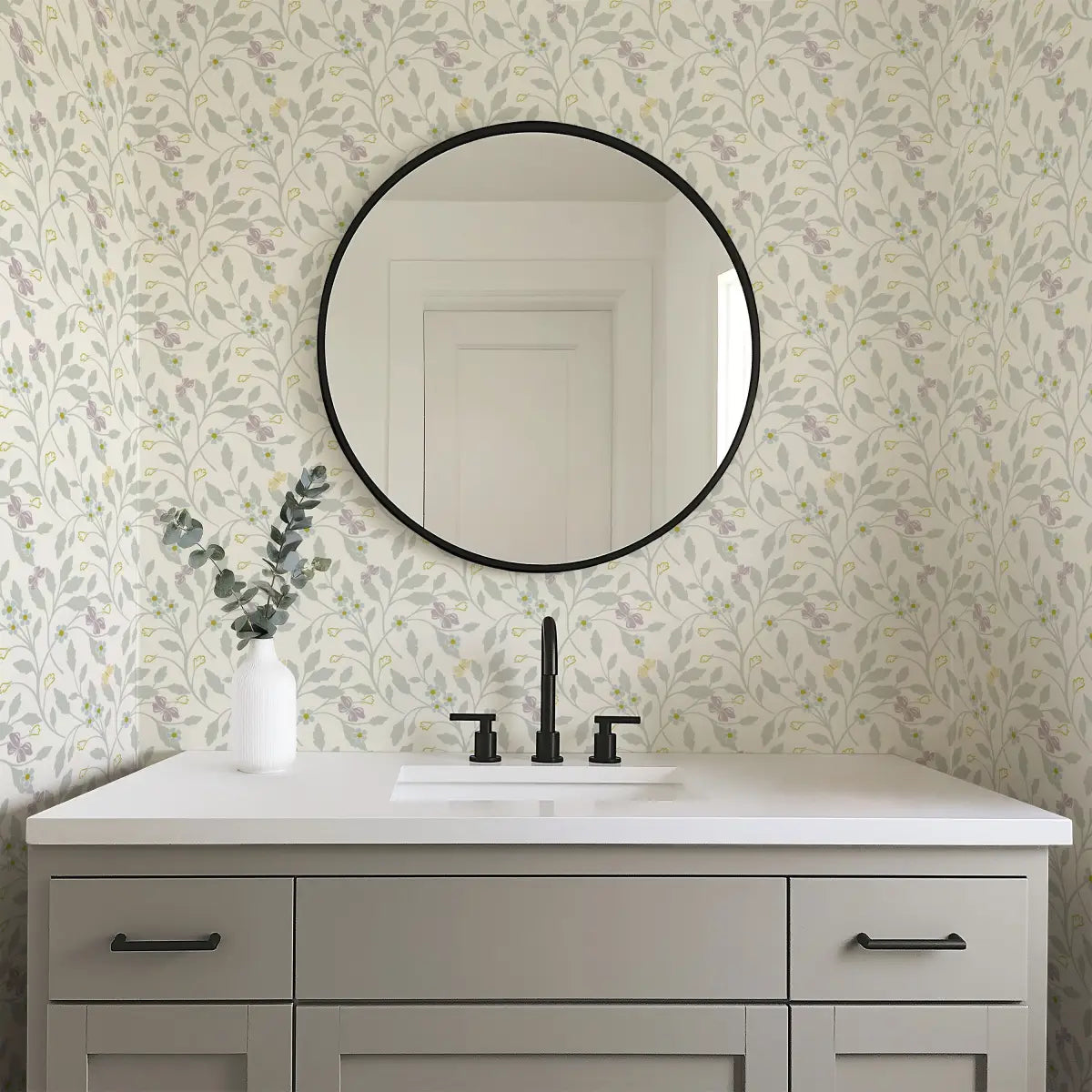 Noa Wallpaper - Petite Pastel Vines - by Linen and Paper Design - Loomwell Home Goods