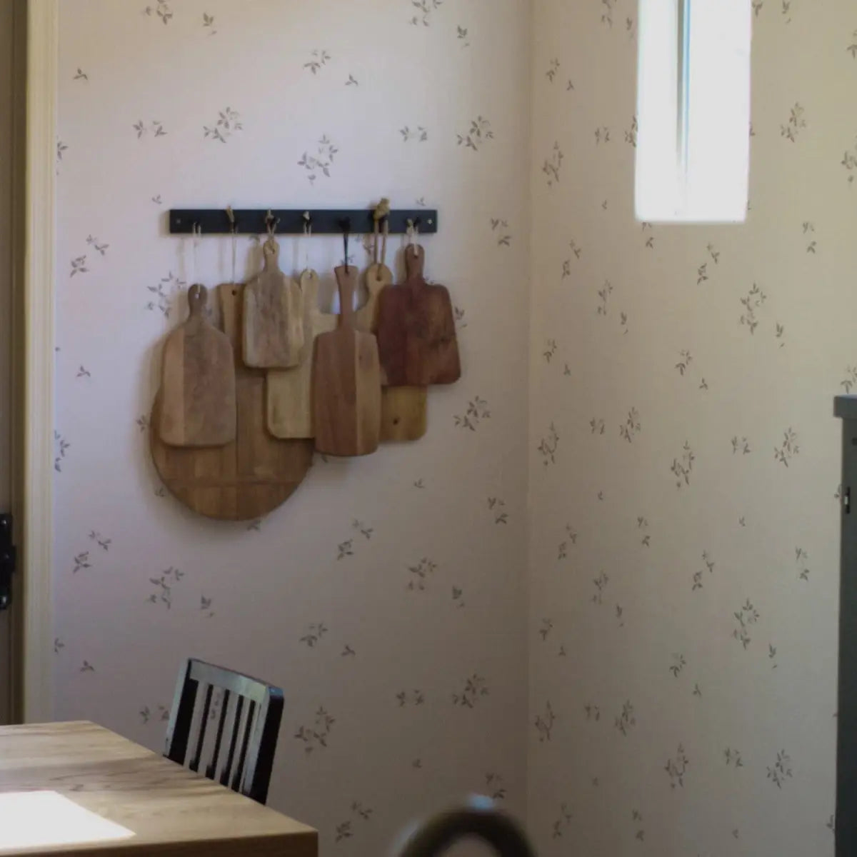 Nova Wallpaper - Leaf Sprigs on Cream - Loomwell Home Goods
