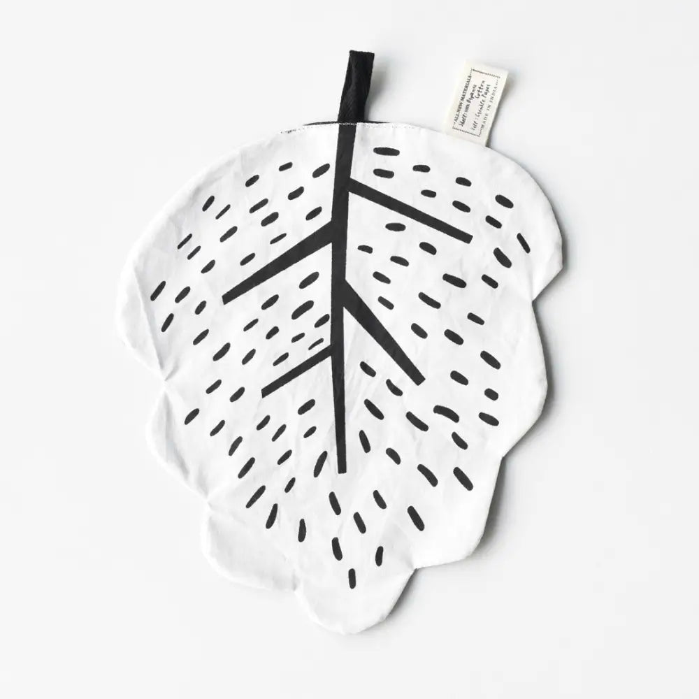 Organic Crinkle Toy - Leaf - Wee Gallery