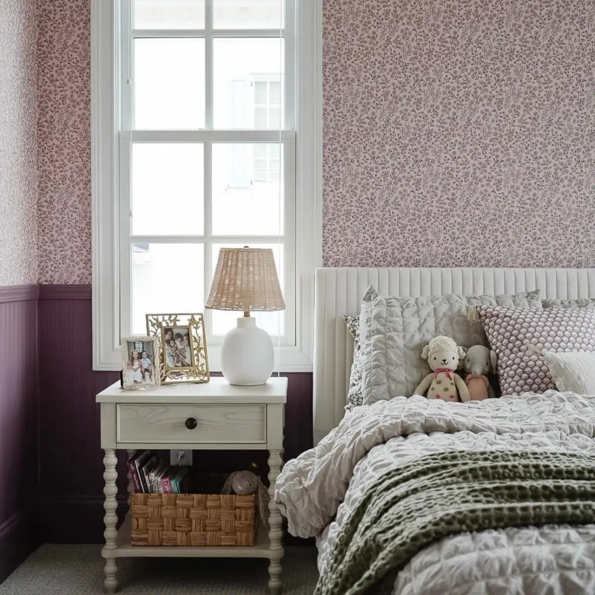 Penelope Wallpaper - Petite Flower Vines - by Bloomery Decor - Loomwell Home Goods
