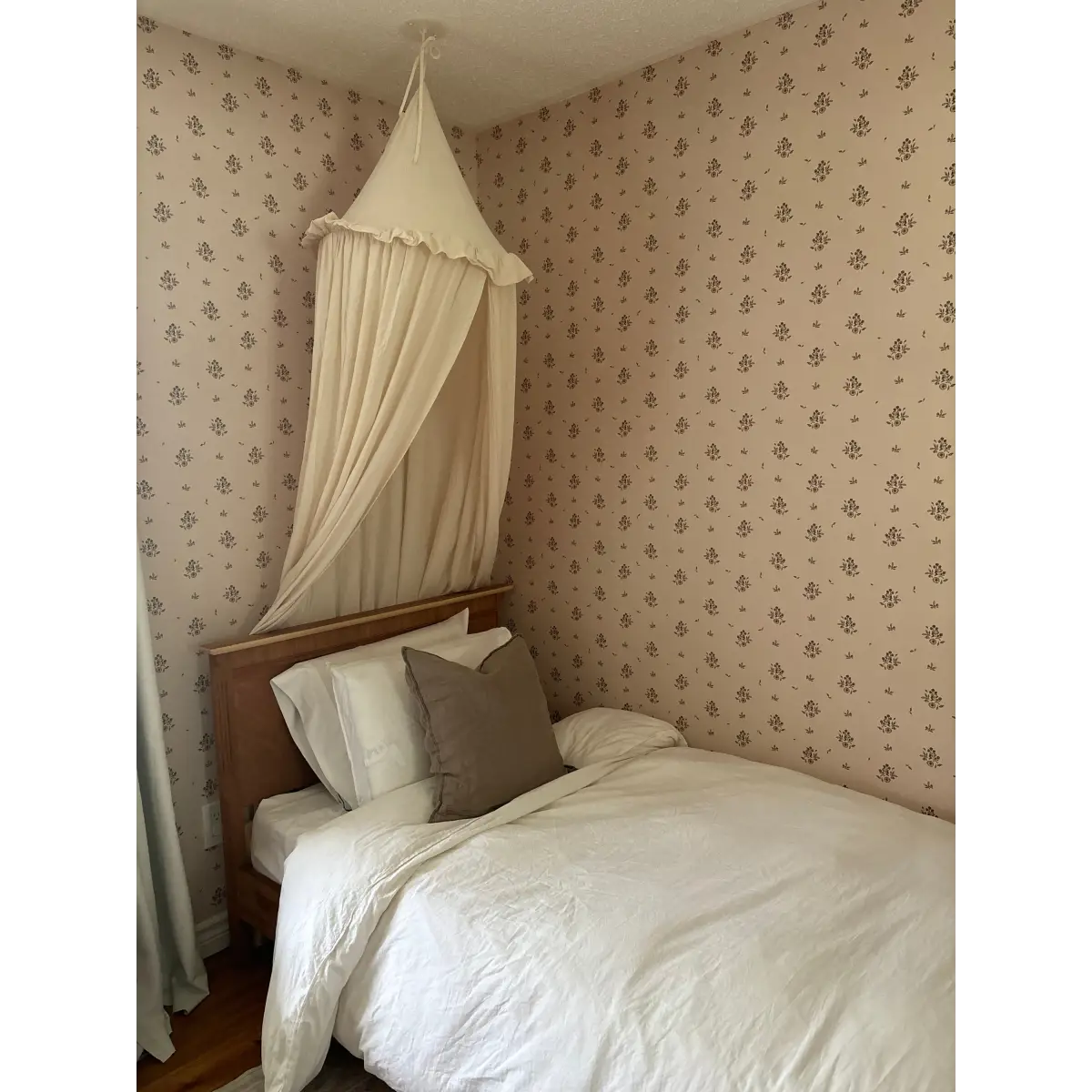Petunia Wallpaper - Little Flowers and Dots - by Danelys Sidron - Loomwell Home Goods
