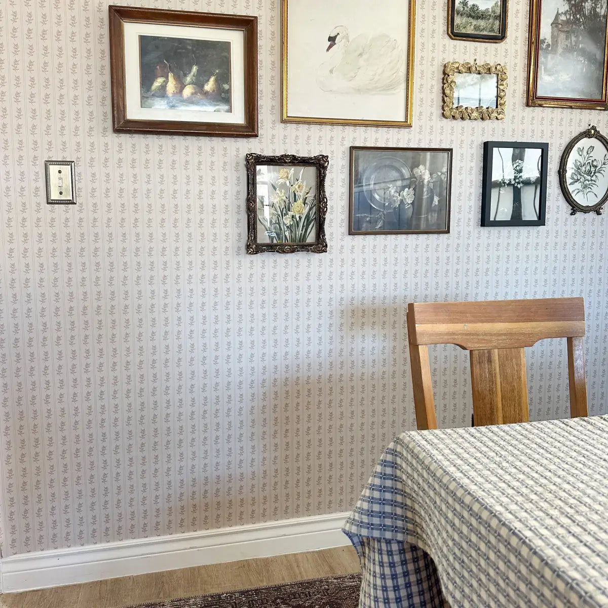 Poet Wallpaper - Flower Dots - by Thoroughfare Design - Loomwell Home Goods
