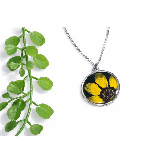 Pressed Flower Necklace - Black Eyed Susan - Black / Stainless Steel - My Beverly Jewelry