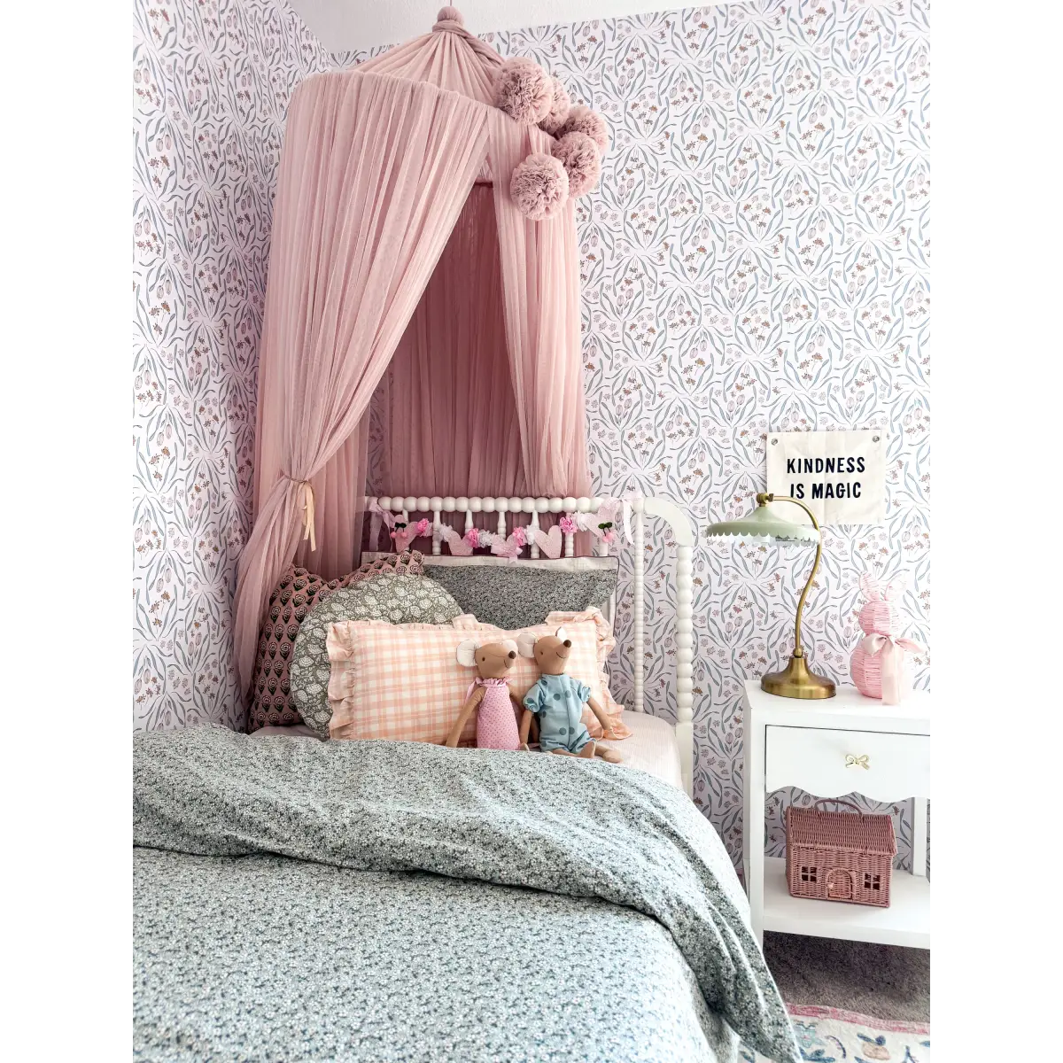 Primrose Wallpaper - Tulips - by Melissa Johnson Design - Loomwell Home Goods