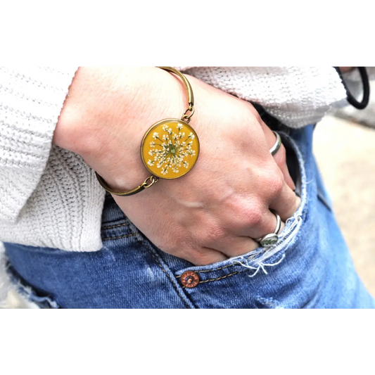 Queen Anne’s Lace Bracelet Pressed Flowers - My Beverly Jewelry