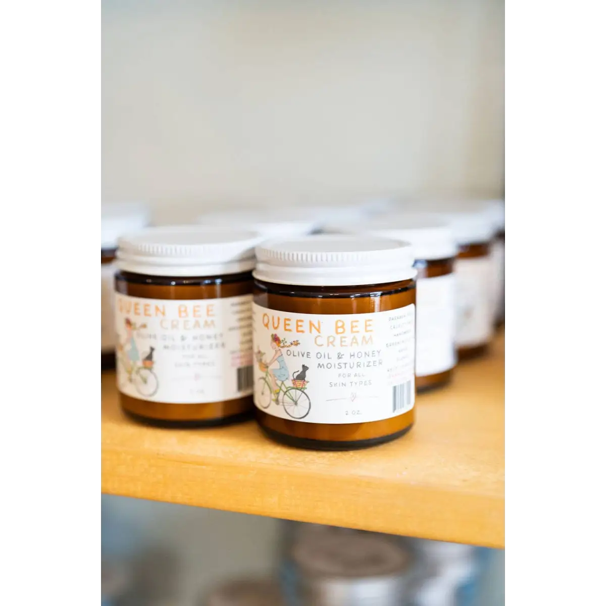 Queen Bee Cream - Olive Oil Lemongrass & Honey Lotion - Granola Girl Skincare