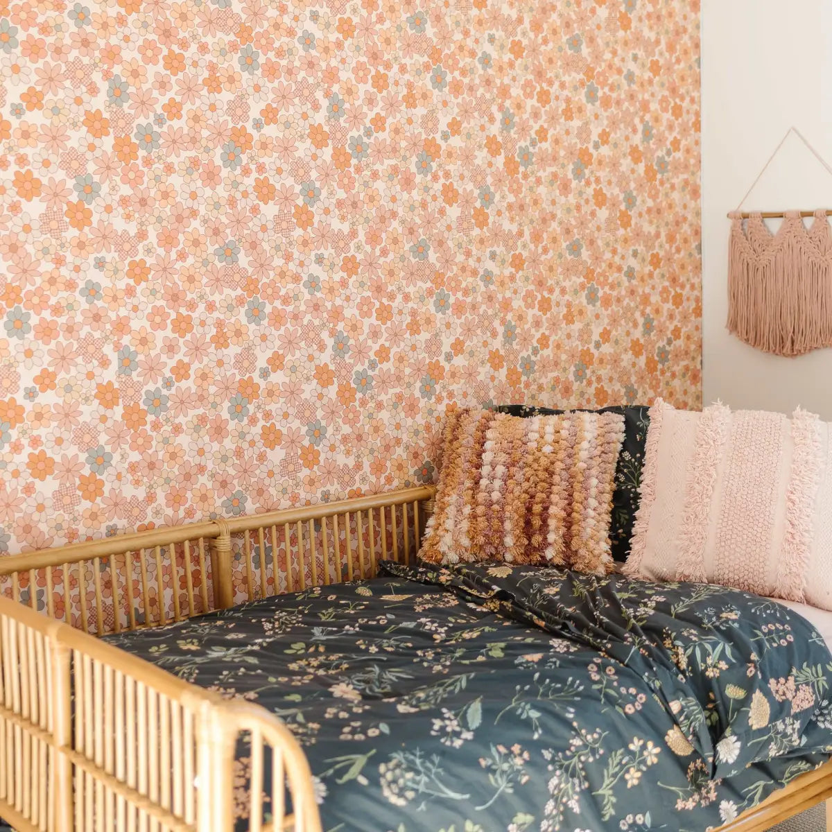 Quinny Wallpaper - Mod Flowers - by Thread Mama - Loomwell Home Goods