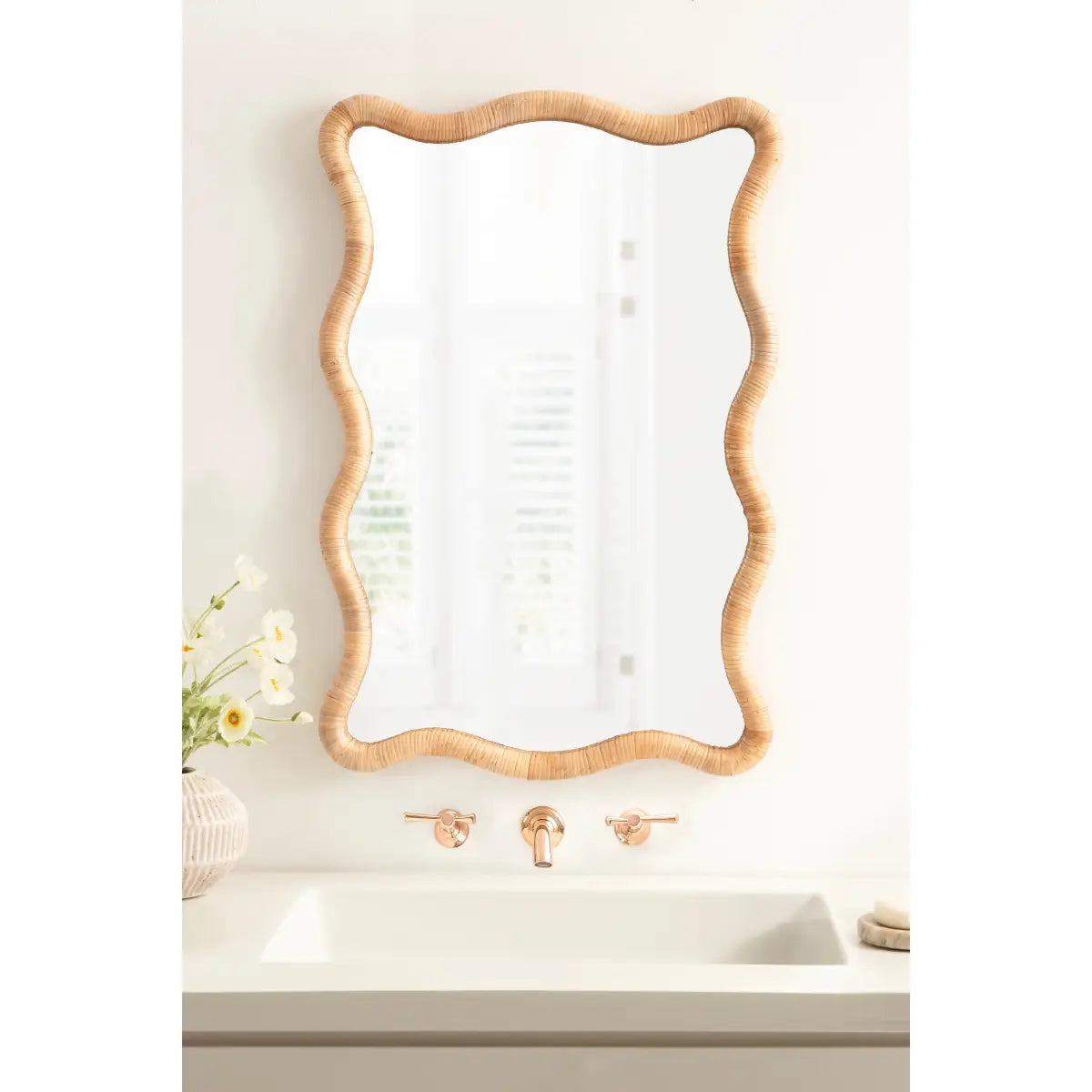Rahfy Rattan Rectangle Scallop Mirror - kateandlaurel