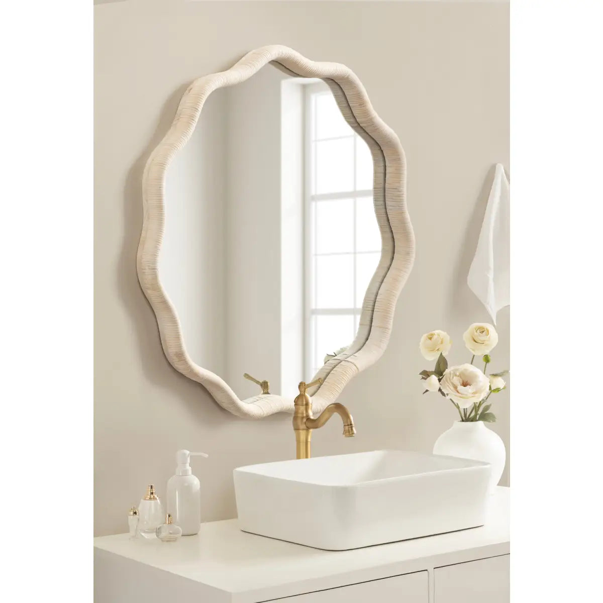 Rahfy Scallop Edge Rattan Wall Mirror - kateandlaurel