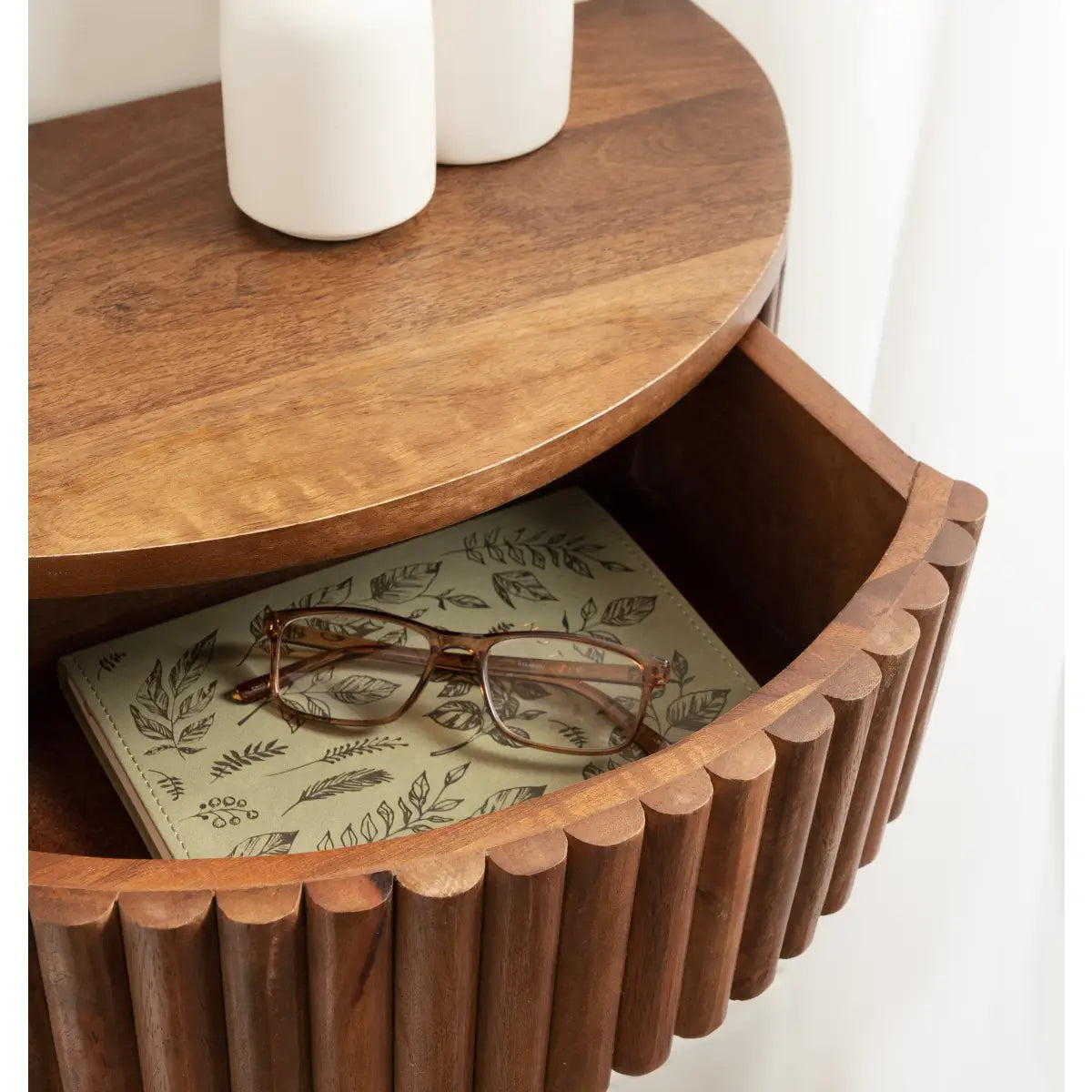 Reid Ribbed Floating Side Table - kateandlaurel