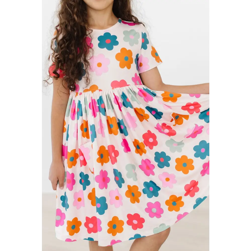 Retro Floral S/S Pocket Twirl Dress - Mila & Rose ®