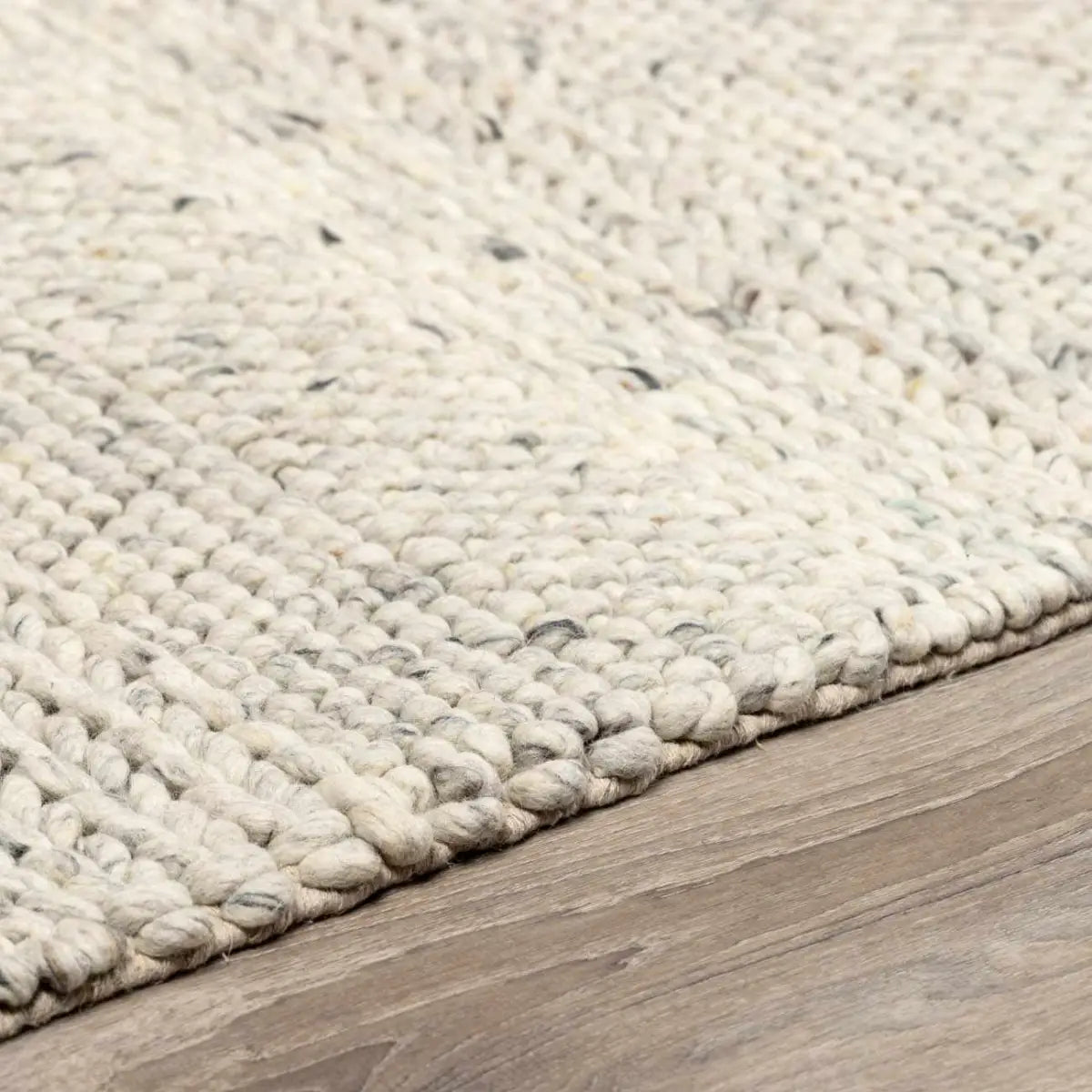 Salvo Luxury Hand Woven Wool Area Rug - Boutique Rugs
