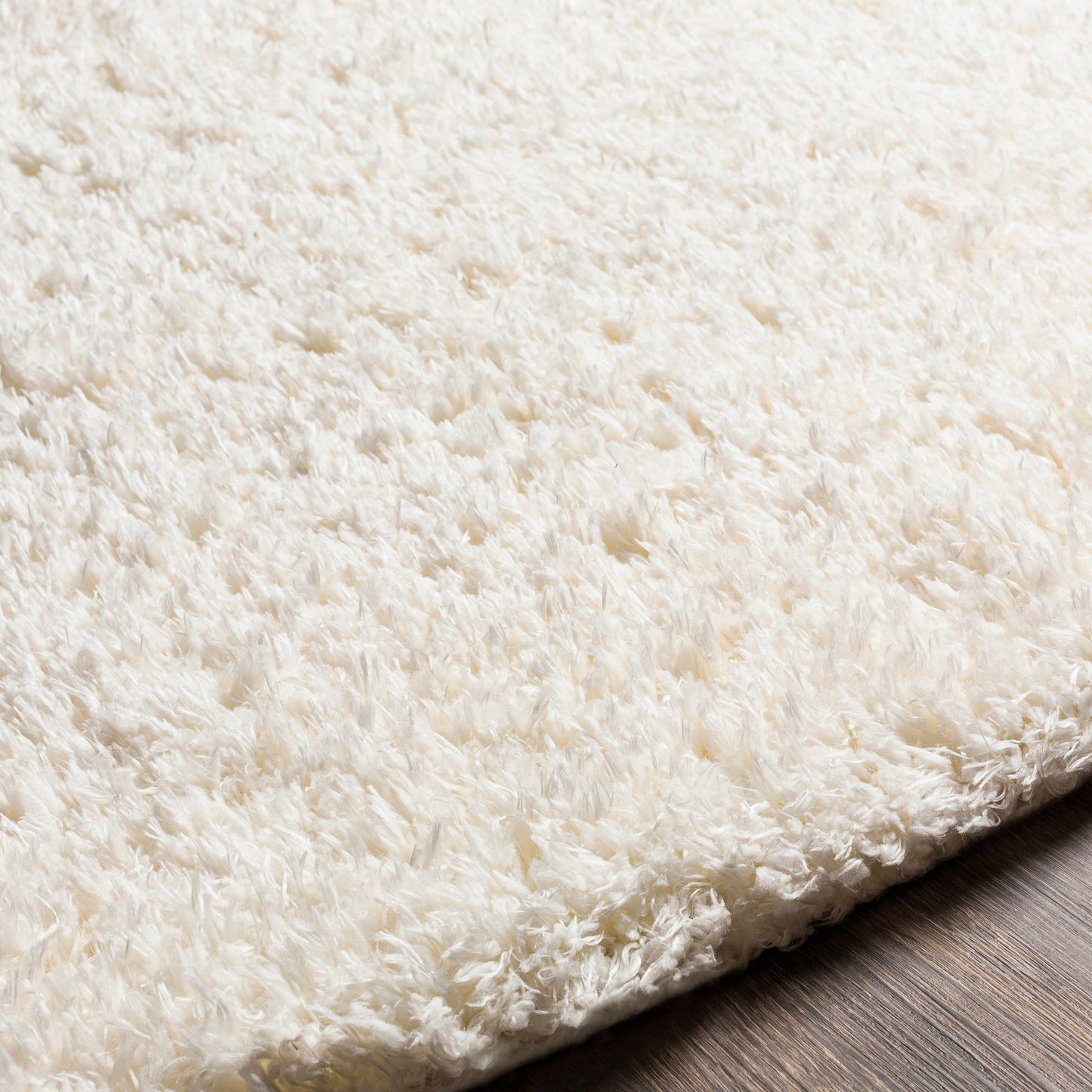 Tapis en peluche Siari couleur crème unie