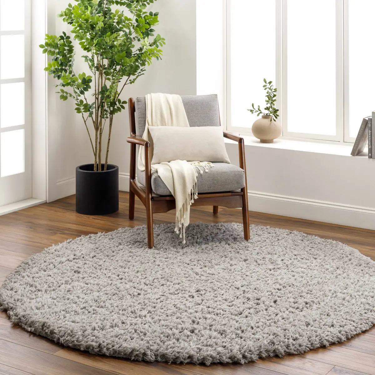 Siari Solid Medium Gray Shag Rug - Boutique Rugs