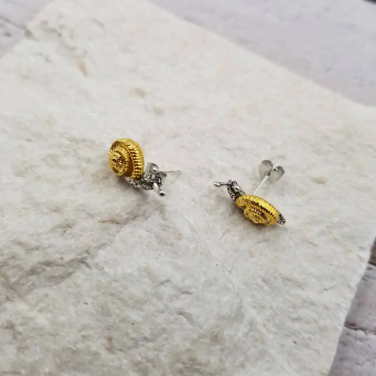 Snail Stud Earrings - Honeybee Vintage