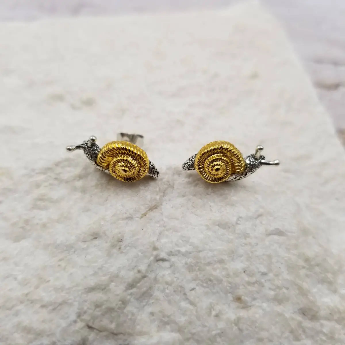 Snail Stud Earrings - Honeybee Vintage