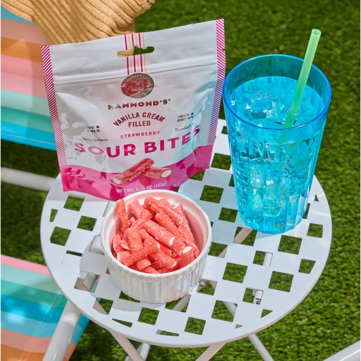 Sweet & Sour Candy - Strawberry with Vanilla Cream - Sour Bites - Hammond’s Candies / Lolli & Pops