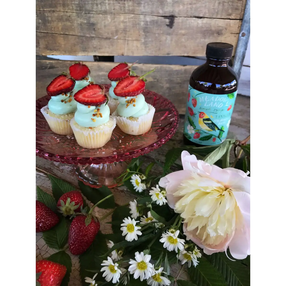 Tanager Simple Syrup - Strawberry & Basil - Lemonade or Cocktails - Meadowland Syrup