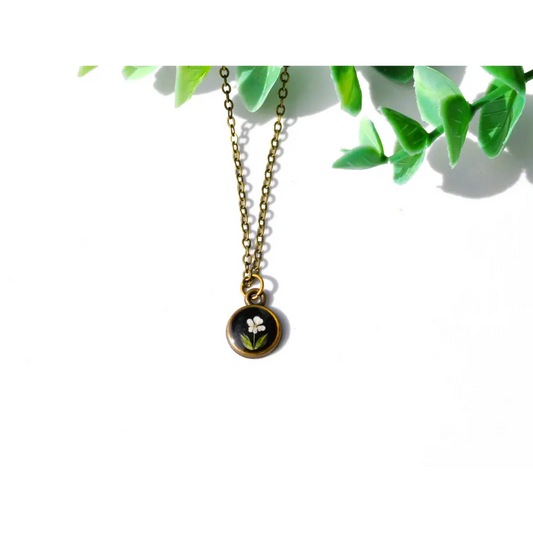 Tiny Flower Circle Necklace Pressed Flowers - Blue - My Beverly Jewelry