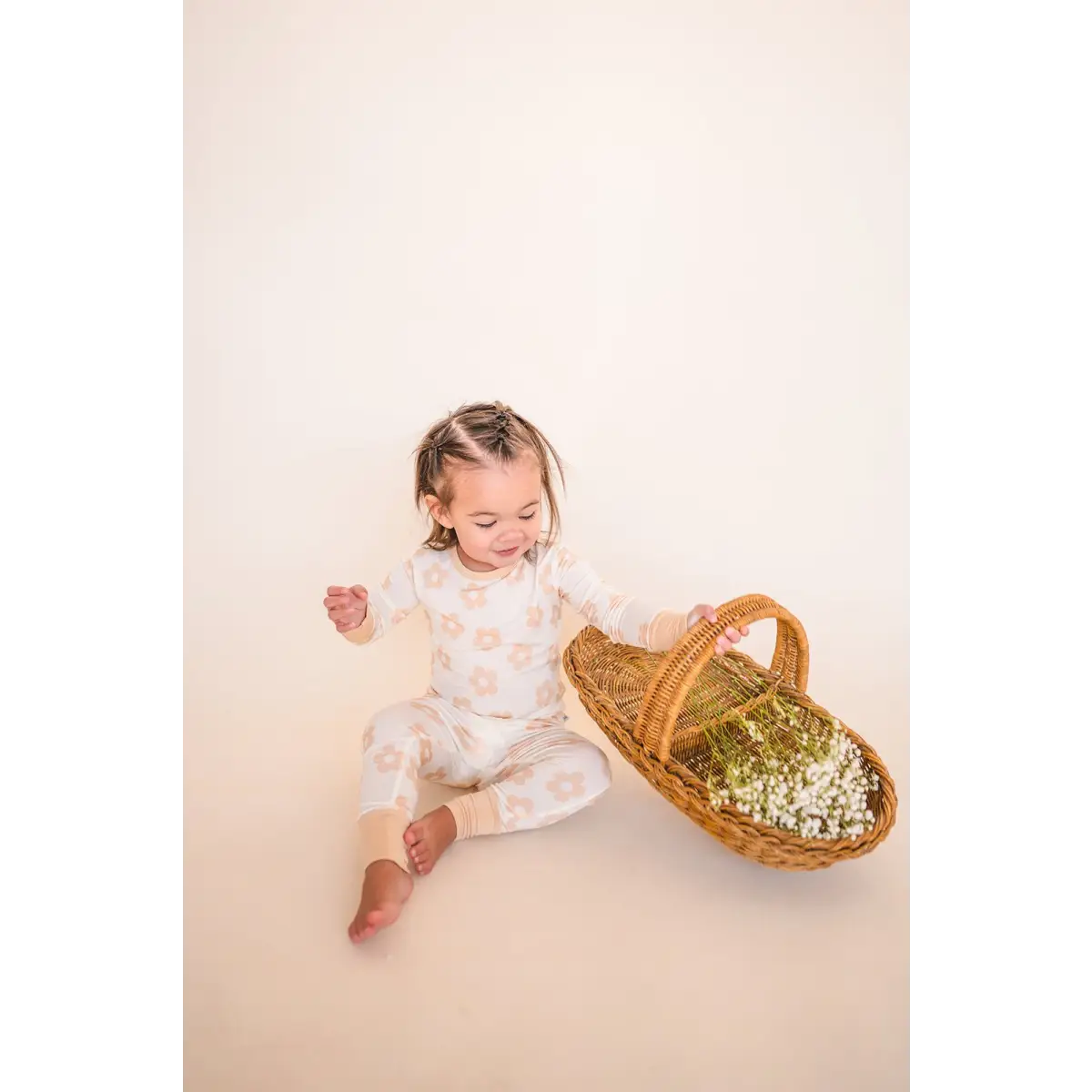 Two-Piece Pajama Set - Blush Daisy - Harp Angel Boutique