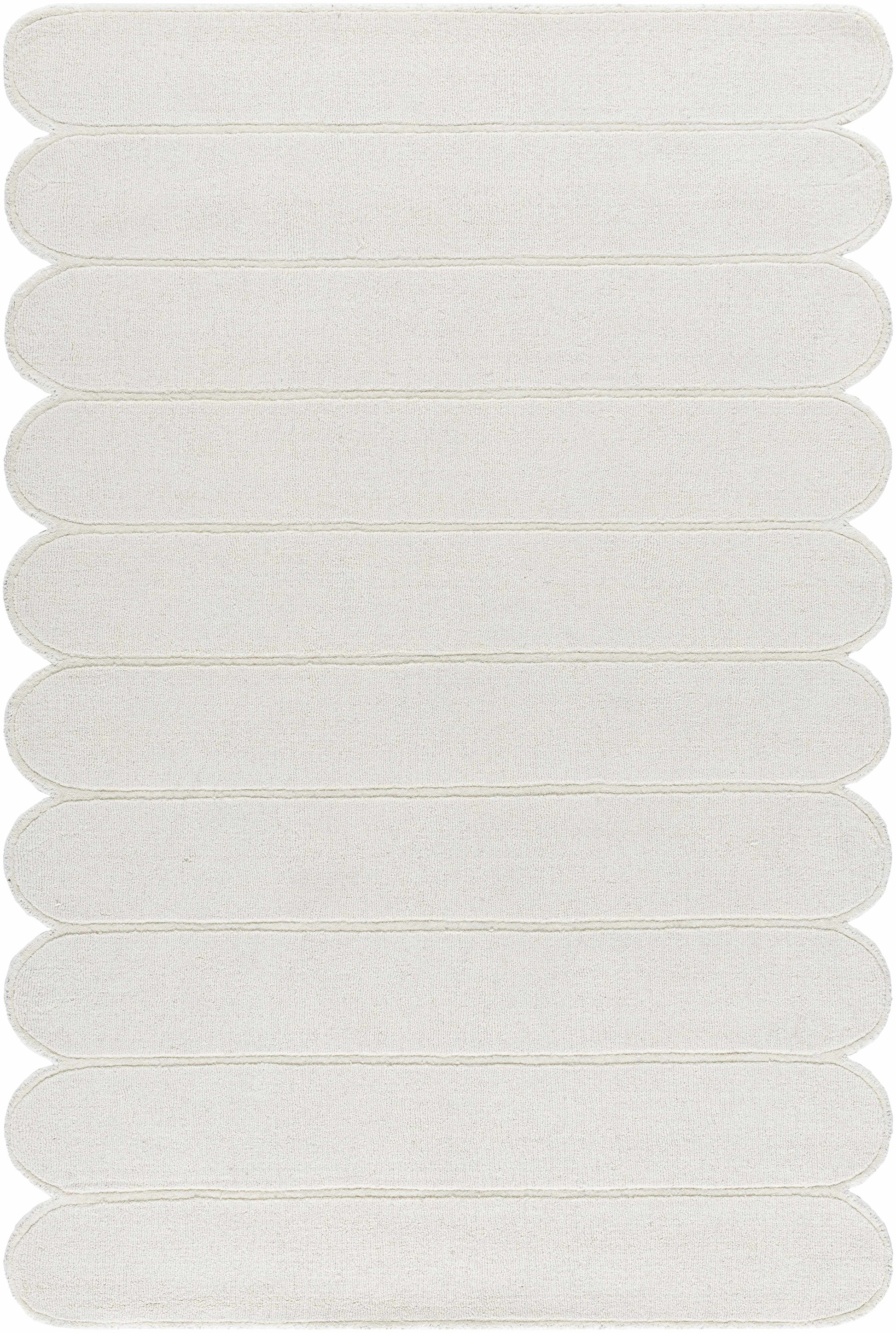 White Wool Area Rug with Scallop Edge - 5’ x 7’6’’ Rectangle - Boutique Rugs