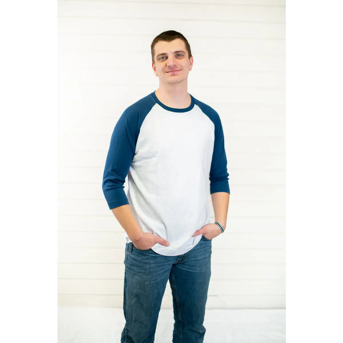Unisex Adult Raglans - Navy / XS - ARB Blanks