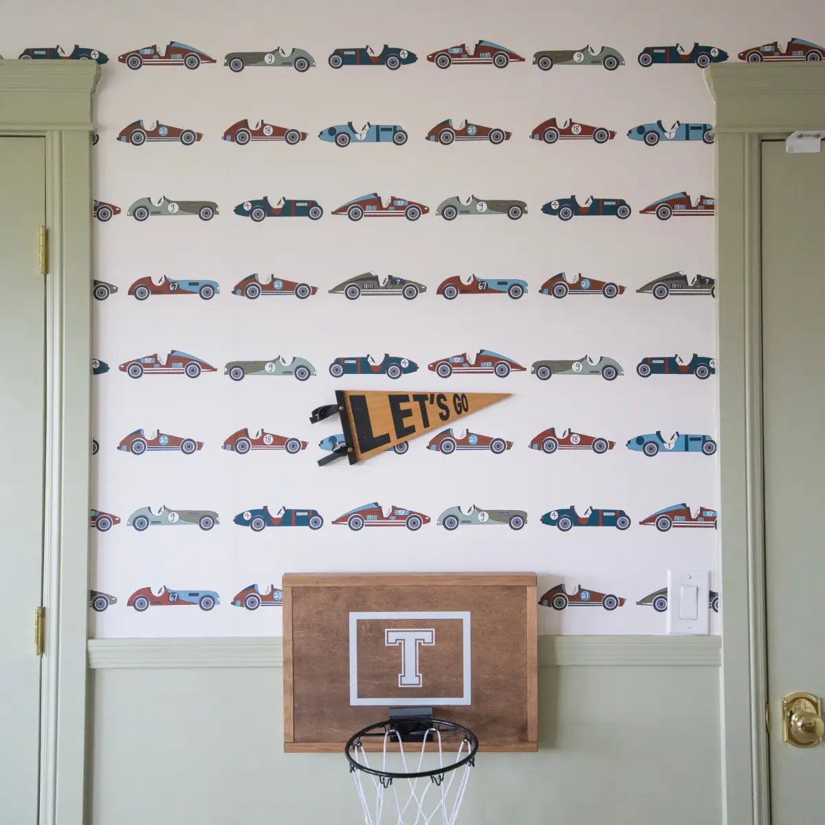 Unser Wallpaper - Race Cars - Loomwell Home Goods