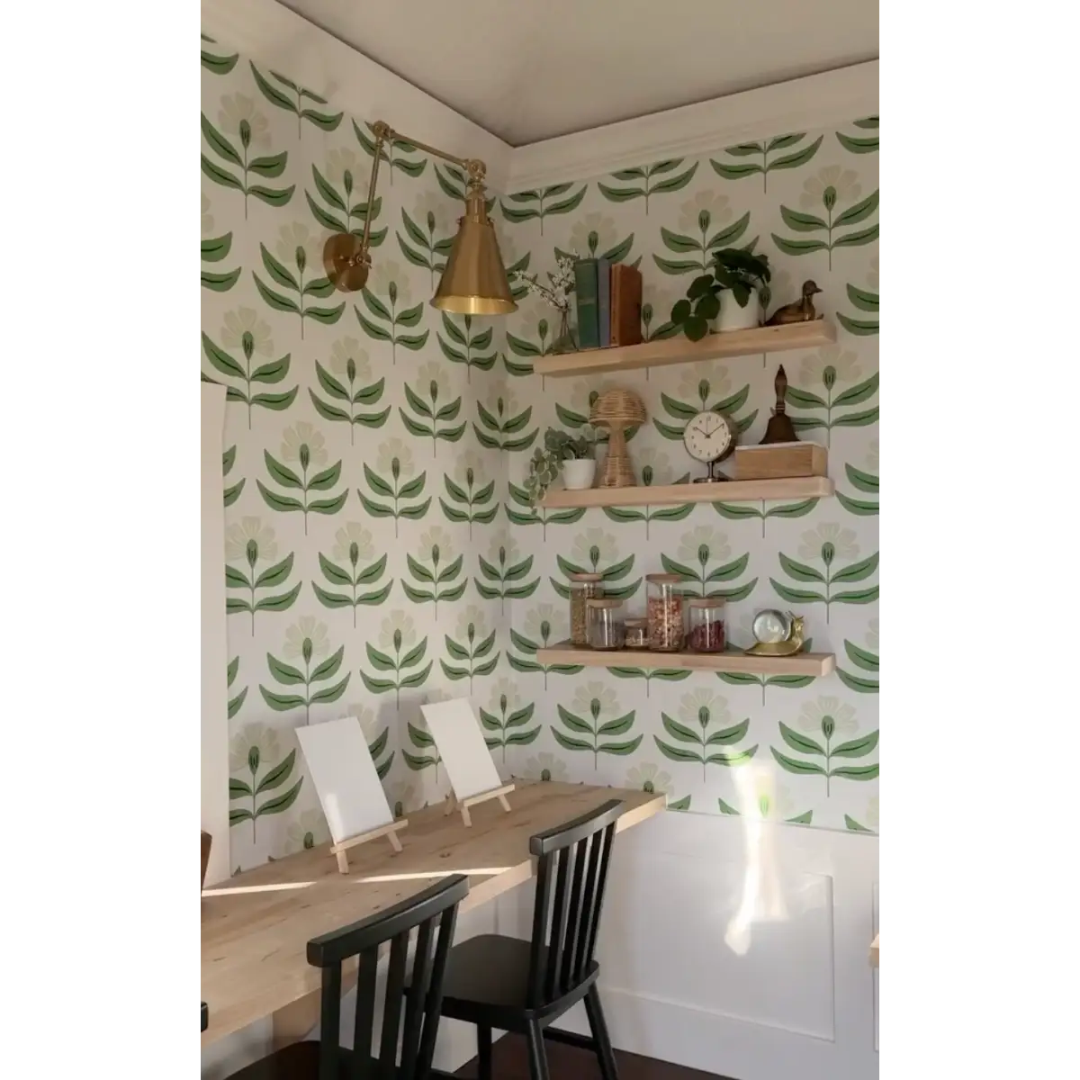 Viv Wallpaper - Bold Bloom - by Amanda Houston - Loomwell Home Goods