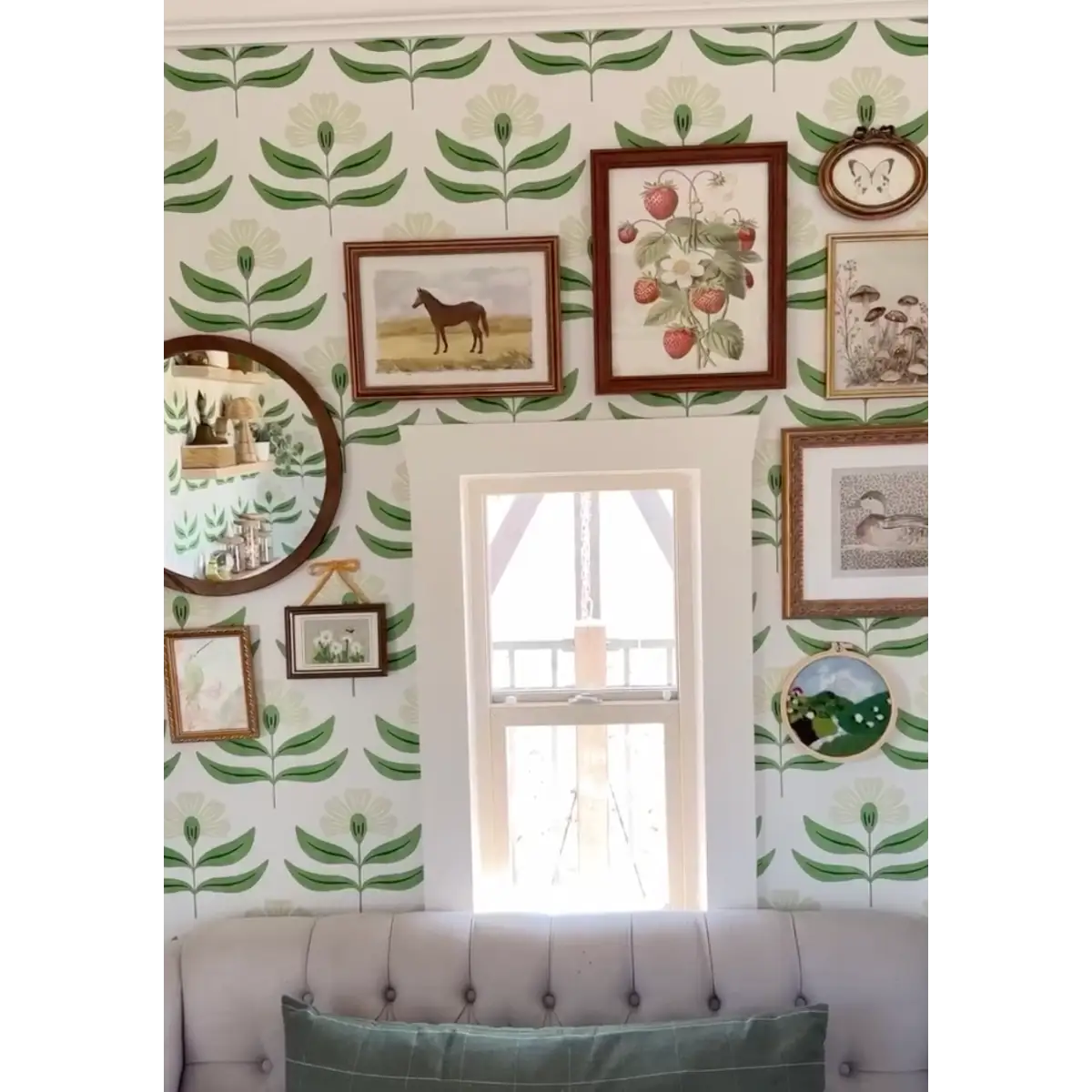 Viv Wallpaper - Bold Bloom - by Amanda Houston - Loomwell Home Goods