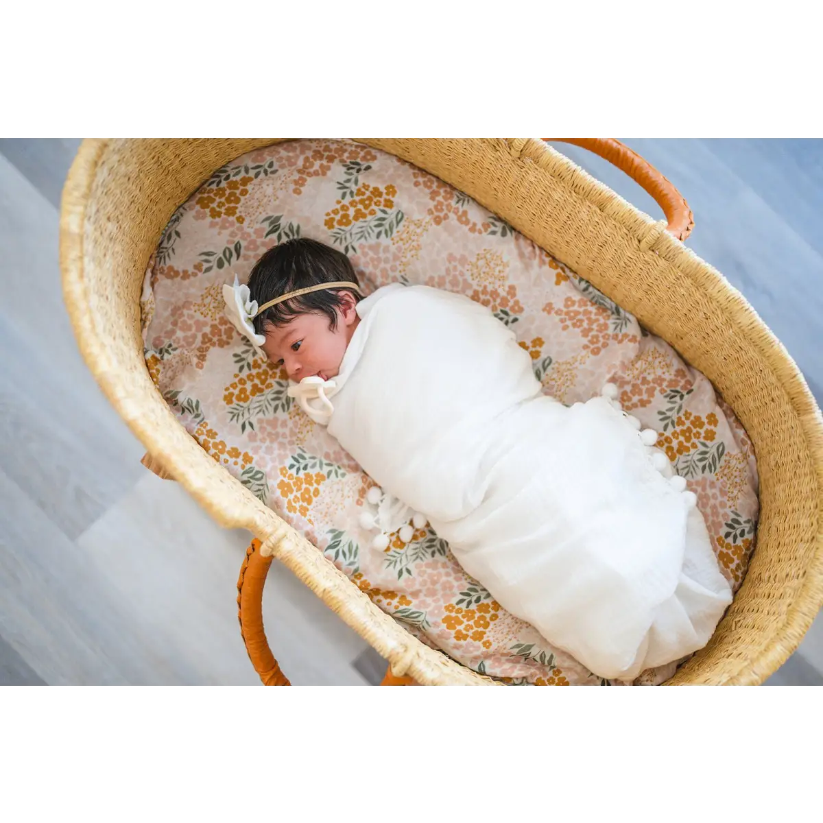White Pom Muslin Swaddle Blanket - Harp Angel Boutique