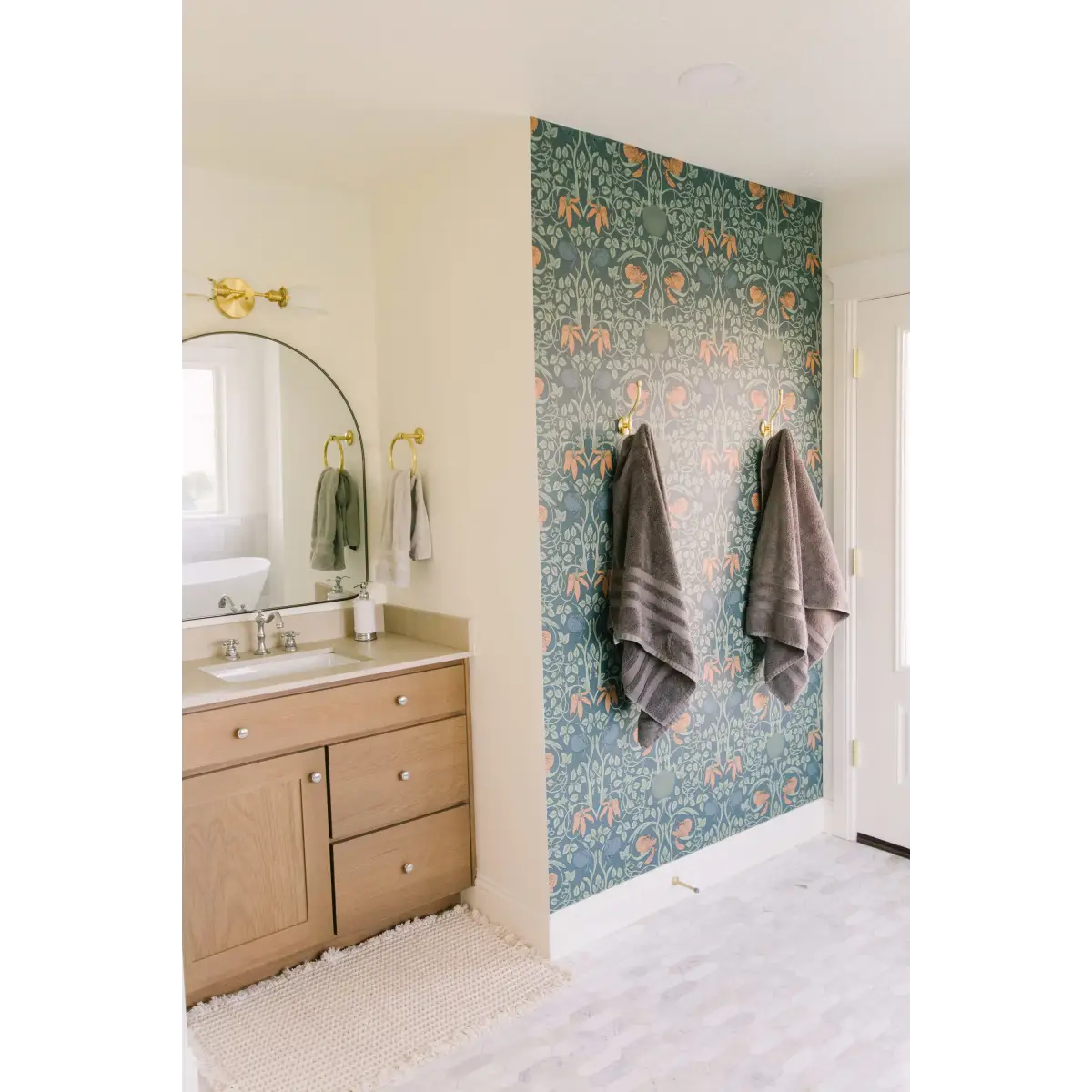 Whitney Wallpaper - Floral Vines - Morris Inspired - Loomwell Home Goods