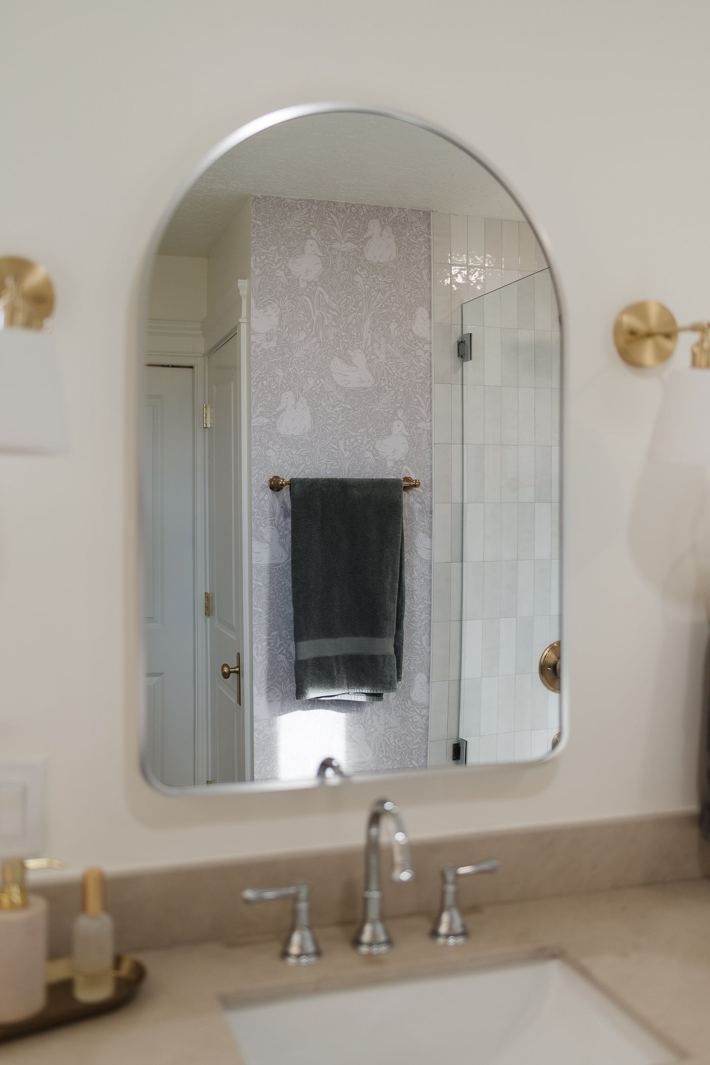 Hollingworth Wallpaper by Aubrey Fairchild - Loomwell Home Goods