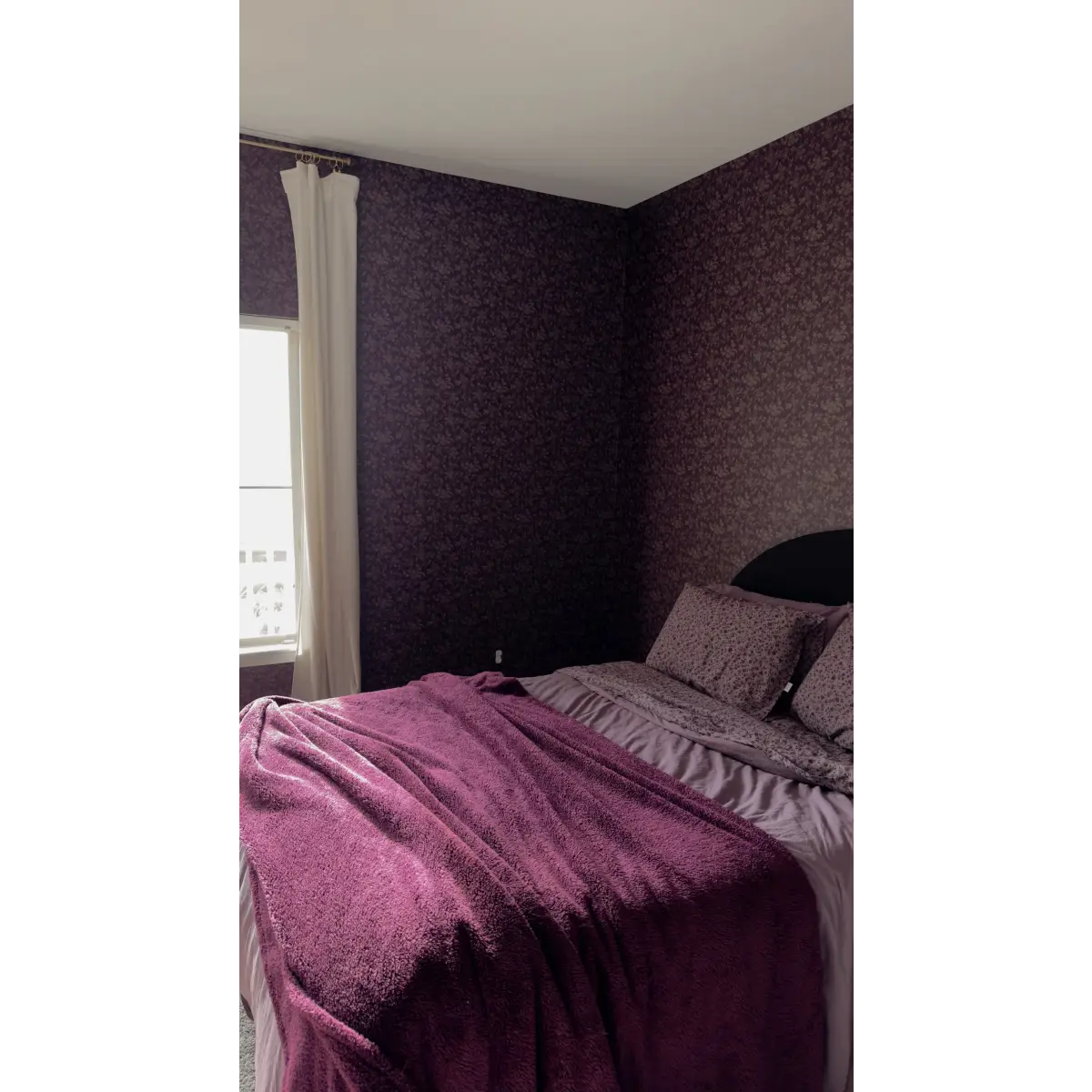 Wynne Wallpaper - Delicate Roses - Line Drawings by Grateful Artsy Soul - Loomwell Home Goods