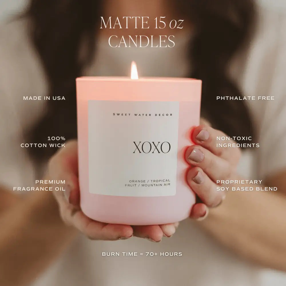 XOXO Soy Candle - Pink Matte Jar - 15 oz (Island Air) - Sweet Water Decor