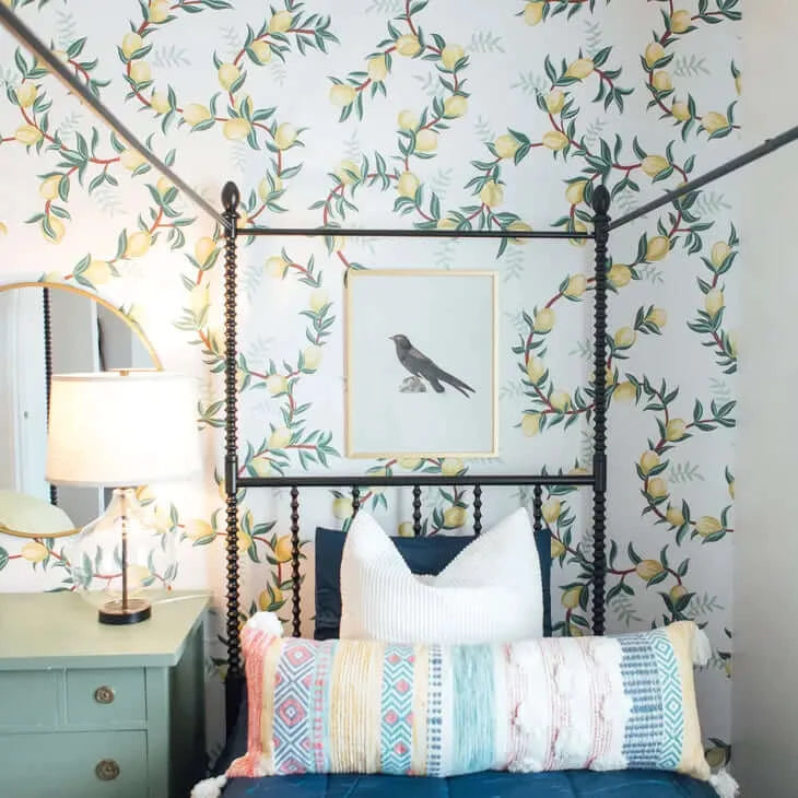 Lemon Swirl Wallpaper in Room